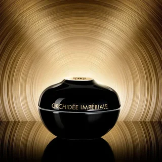 LA CRÈME CONTOUR YEUX ET LÈVRES
